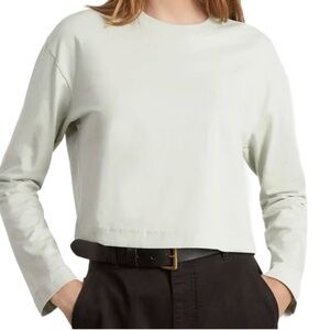 Everlane The Organic Cotton Cropped Tee